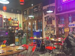 -蚝堡海鲜·威海菜·海肠捞饭·烧烤·亚洲吃蚝公司(幸福门店)