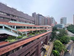 -香港大学