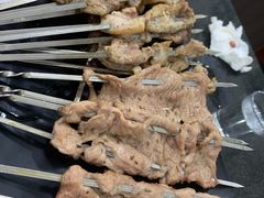 -百盛·牟平烧烤·养马岛海鲜(宁海大街店)