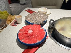 -三人行骨头王火锅(长寿店)