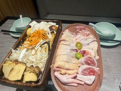 -野·大山里野生菌石锅土鸡(益田假日店)