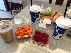 -瑞幸咖啡(宜兴万达金街店)