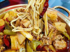 -牛一嘴·兰州牛肉面·大盘鸡(财富中心店)