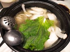 -东椰·海南椰子鸡火锅(朝阳门店)