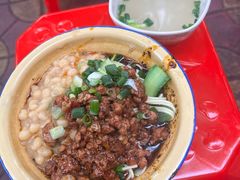 -张记奔吃小面
