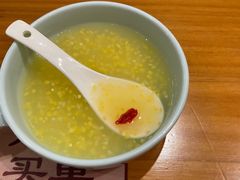 -莲餐厅·湖北菜·藕汤是头牌(愚园路店)