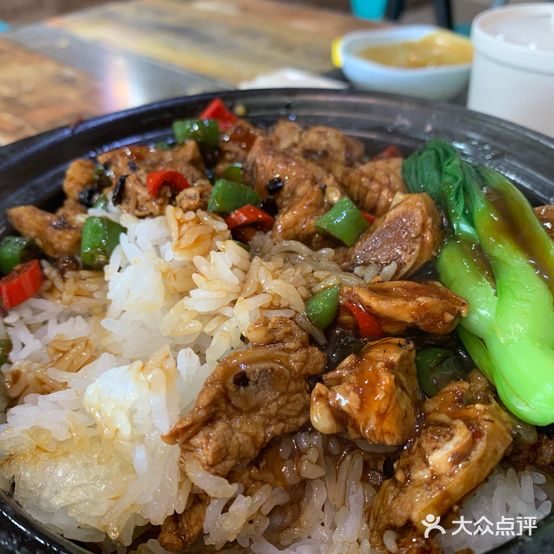 小资味煲仔饭餐厅(人民路店)