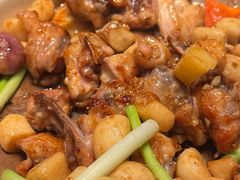 -海派悦庭·海胆烧麦·新融合菜(凯德广场店)