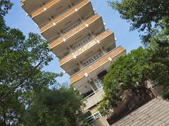 -鹅岭公园瞰胜楼