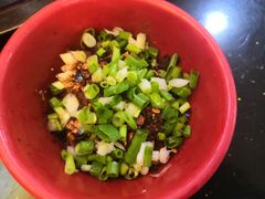 -叶记正宗酸菜蹄膀·胖叶盛毛肚火锅(修文店)