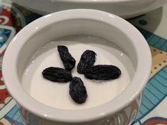 古丽自制酸奶-楼兰古丽·新疆菜(大唐西市店)