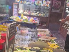 -乔家小院•非遗驴肉•本地小海鲜(滨河路店)