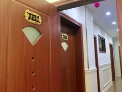 -五姊妹海鲜(火车站店)