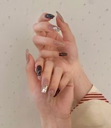 -IDO美甲美睫