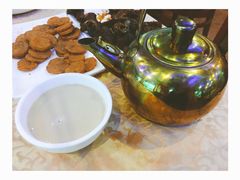 -维吾尔餐厅(宜山路店)