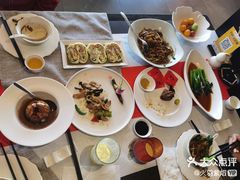 -馋遇江南·精致湖景雅宴(东方之门店)