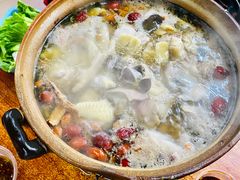 -威邵鸡煲(西华路总店)