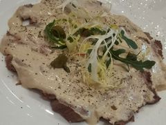 低温慢煮薄牛肉配吞拿鱼酱-安妮意大利餐厅(世贸天阶店)
