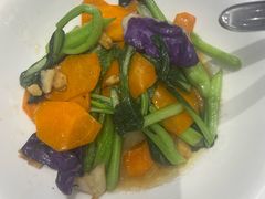 -万龙洲海鲜(大兴绿地缤纷城店)