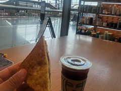 -星巴克(成都机场T2店)