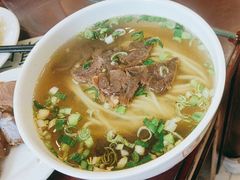 红烧牛肉面-新川面馆(新街口二店)