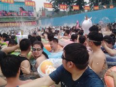 -欢乐水魔方水世界