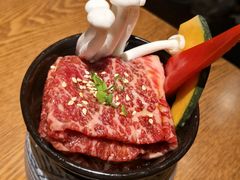 特选壶渍带骨牛排-炎蔵牛舌烤肉