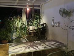 -春树下·树屋花房西餐厅(罍街AS1980店)