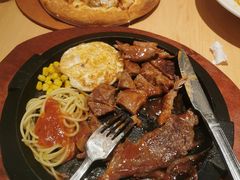 -菲滋意式餐厅(临海银泰店)