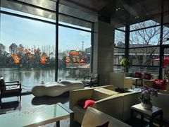 -上海怡沁园度假酒店