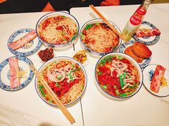 -镇南锅盖面馆(解放路店)