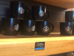 -星巴克臻选(济南万达店)