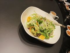 -忆江南·临江鱼馆