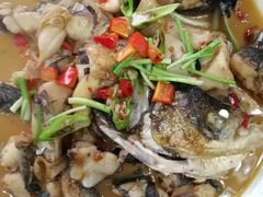 -芦茨金富饭庄·25年老字号·专做稻草鸡