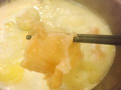-鲜入围煮花胶鸡海鲜火锅