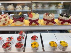 -花花卷卷·鲜食蛋糕(静安久光百货店)
