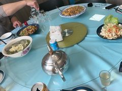 -崴海渔村(虹梅路店)