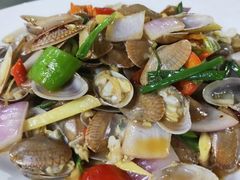 -四川小胡子海鲜(丁村万人海鲜广场店)