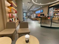 -星巴克臻选(南京金茂览秀城店)