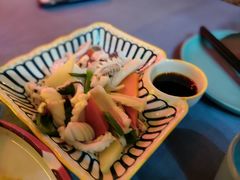 -拾光音乐餐酒吧(告庄星光夜市店)