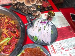 -谭鸭血老火锅(漳州路店)