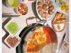 -左庭右院鲜牛肉火锅(浦江欢乐颂店)