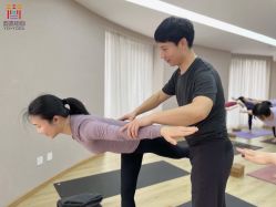 -酉嘉瑜伽YO+YOGA