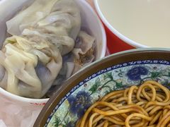 -牛师傅牛肉面(尚隆路店)