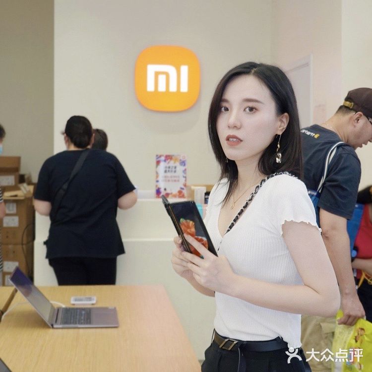 小米之家北外滩线下体验店也太好逛了吧！