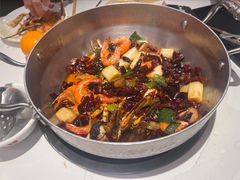 -七欣天香辣蟹火锅(闵行浦江欢乐颂店)