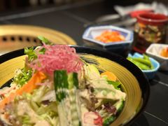 -山川小町·极番烧肉(新地假日广场店)