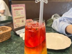 -秘密旅行Bonjour(黑金冠 江南西店)
