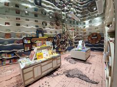 -钟书阁(群光广场店)