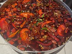 -巴厘龙虾·榜首油焖大虾(音乐学院·沿江酒馆店)